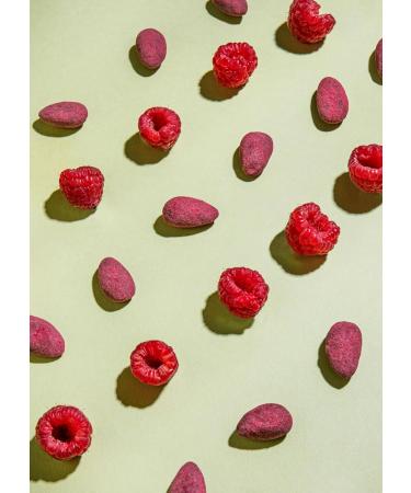 KoRo - Chocolate almonds freeze-dried raspberry powder 1 kg - A chocolate temptation - Buy Online on GoSupps.com