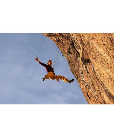 Mantle Chalk Powder 200g - Premium Climbing Chalk for Bouldering & Fitness | International Shipping - Buy Online on GoSupps.com