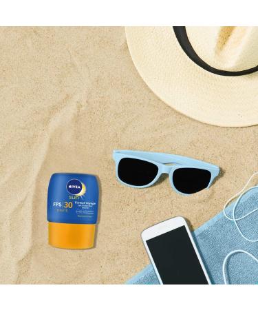 NIVEA SUN Protect & Hydrate Sun Lotion SPF 30 (1 x 50 ml) Travel Size Sunscreen Sun Protection for Adults Moisturizing and Water Resistant - Buy Online on GoSupps.com
