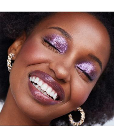 Urban Decay 24/7 Moondust Eyeshadow in Solstice - Long-Lasting Shimmery Eye Makeup - Vegan Formula - Up to 16 Hour Wear - Buy Online on GoSupps.com