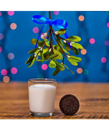 OREO Winter Chocolate Sandwich Cookies Holiday Cookies Limited Edition 530 g - Buy Online on GoSupps.com