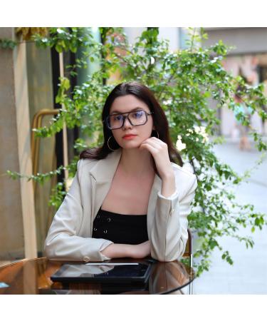 FEISEDY Vintage Square Blue Light Blocking Glasses - Unisex 70s Flat Aviator Anti-Glare Transparent Grey 52mm - Ideal for Computer Use - Buy Online on GoSupps.com