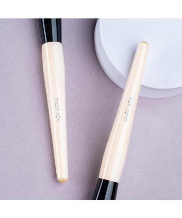 Natural Blush Brush 804B | Fluffy Goat Hair Makeup Brush for Cheeks & Nose Contour - Shop Quality Blush Brushes Online - Buy Online on GoSupps.com