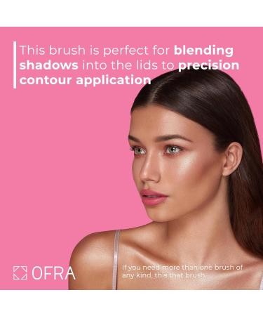 Fine Angled Eyeliner Brush - Professional Flat Makeup Tool for Flawless Application | Ultra-thin Precision & Sharp Lines | Cruelty-Free Beauty Accessory (PRO 21 - Buy Online on GoSupps.com