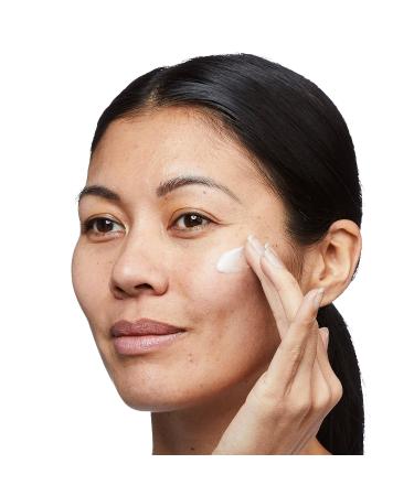No7 Hydrating Airbrush Away Primer with Hyaluronic Acid - Smooth Fine Lines & Wrinkles - 30ml - Buy Online on GoSupps.com