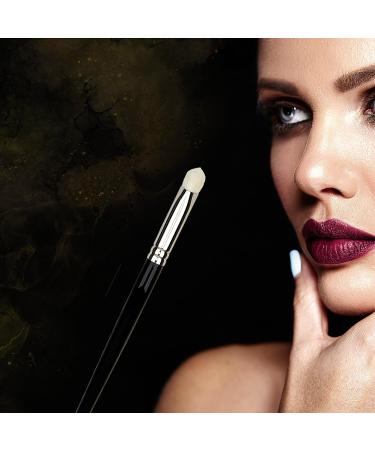 Buy Sian Richards London Professional Concealer Brush - Premium Makeup Brush for Flawless Application | International Shipping Available - Buy Online on GoSupps.com