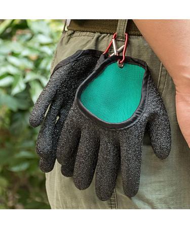 Czlinodumx Waterproof Fishing Gloves | Anti-Cut & Magnetic Lock Hunting Gloves for Safe Pike & Catfish Handling (Left Hand) - Buy Online on GoSupps.com
