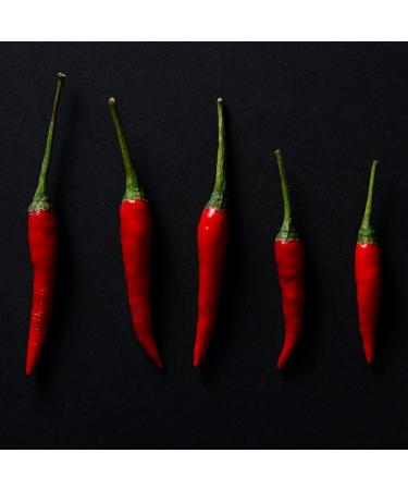 Bio Bird s Eye Chili Ganz (250g) - Organic Whole Chili Peppers | 100% Pure & Natural Birds Eye Chili - Buy Online on GoSupps.com