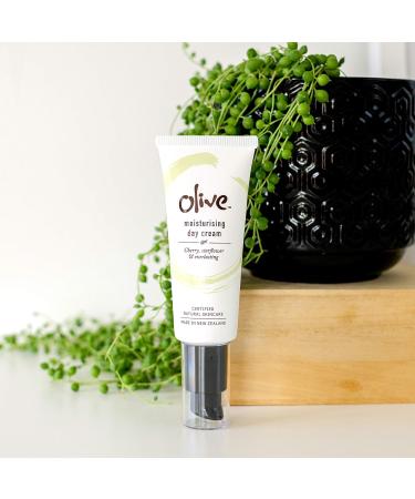 Olive Natural Moisturizing Day Cream - Hydrate & Nourish Skin - 1.52fl.oz | International Shipping Available - Buy Online on GoSupps.com