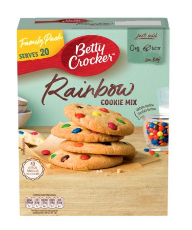 Betty Crocker Rainbow Cookie 495g With Pack Of Rainbow Chocolate Buttons Easy to Prepare