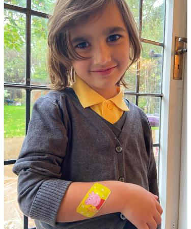 Buy Peppa Pig Pflasters - Hypoallergenic Latex-Free Children's Plasters in 4 Sizes | Washable & Breathable - Ideal for Kids - Buy Online on GoSupps.com