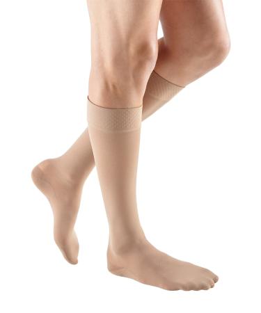 mediven Plus for women and men 20-30 mmHg calf-high with silicone band closed toe beige VII-Extra-Wide