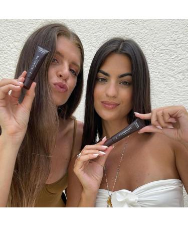 Lip Balm Cola with Color - Fluid Repairs and Provides Flexibility - Hydrates Soothes and Protects - 15 ML Vegan - Click Balm Original Lip Balm - Glowfilter by Marta Lozano - Buy Online on GoSupps.com