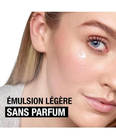 Neutrogena | Retinol Boost Anti-Aging Eye Cream (15 ml tube) Facial treatment to combat signs of aging fine lines and crow's feet - Buy Online on GoSupps.com