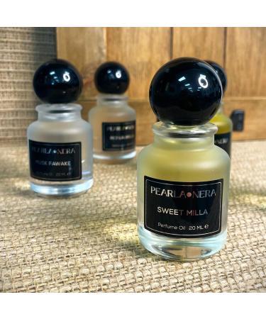 MUSK FAWAKE .68 Fl Oz/20 mL Captivating Floral Musk Perfume Oil for Treasured Moments Presented with Glass Bottle with Applicator Stick - Buy Online on GoSupps.com