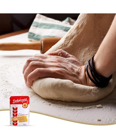 5 x Dobrogeo Faina Alba Din Grau 000 Superior 1Kg | White Wheat Flour Superior 1Kg | Produced by Finely Grinding Wheat from Romania | Whole Family Favorite Treats | Pack of 5 - Buy Online on GoSupps.com