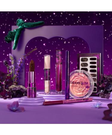 Essence in the bloom'light matte lipliner lip pencil fast result natural intense intense in color (0.18g) - Buy Online on GoSupps.com