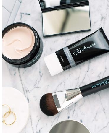 Buy Kashmere Kollections by Kim Zolciak Purifying Facial Mask for Acne-Prone Skin | Cleansing Clay Face Mask for Dullness & Aging - International Shipping Available - Buy Online on GoSupps.com