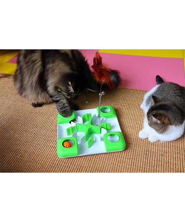 AQluming Cat Puzzle Feeder Treat Toy - Slow Food Dispenser in Green - Buy Online on GoSupps.com
