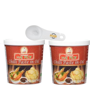 Mae Ploy Chilli Paste in Oil 400g Pack of 2 with World Food Shop Scoop - Rich and Aromatic Chilli Infusion - Perfect for Adding Heat to Your Dishes