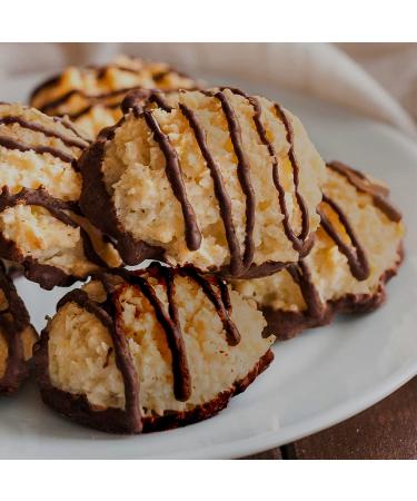 Belgian Coconut Macaroons Jumbo Soft 2.5 - Imported from Belgium (Chocolate) - 6 Macaroons - Buy Online on GoSupps.com