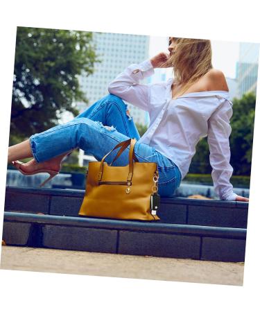 Gleavi 8 Set Bottle Covers for Key Holders - Clear Plastic Travel Containers for Toiletries - 2 Colors 2 Pieces - International Shipping Available - Buy Online on GoSupps.com