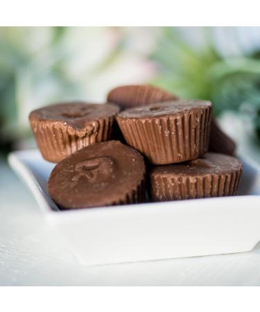 Yupik Mini Peanut Butter Cups 1 kg Kosher Milk Chocolate Goblets Peanut Butter Filling Smooth & Creamy Delicious Snacks Ideal for Baking Topping & Gifting 1.0 kg (Pack of 1) - Buy Online on GoSupps.com