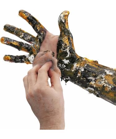 Buy Big Wipes Heavy Duty Pro+ - 240 Wipe Bucket | Textured Scrub & Clean Wipes for Tough Cleaning - International Shipping Available - Buy Online on GoSupps.com