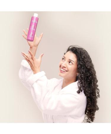  Maternatura Maternatura Moisturizing Shampoo for Curly Hair with Green Apple Defines Curls Anti-Frizz Effect Organic Beauty Curly Hair Routine Made in Italy - 250 ml - Buy Online on GoSupps.com
