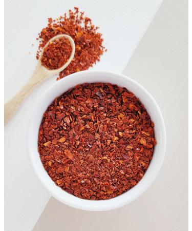  Green Essence Gochugaru Powder 500g Green Essence - Kimchi Spices - Gochugaru Chilli Flakes - Gochugaru Chilli Flakes (500g) - Buy Online on GoSupps.com