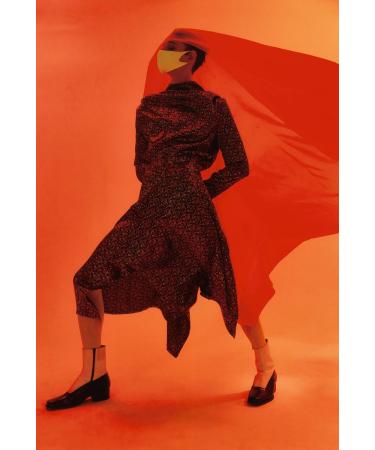 LOOKA Protective Fashion Air Mask - Washable Reusable Comfortable | Long Lemon Logo Khaki (Medium) - International Shipping Available - Buy Online on GoSupps.com