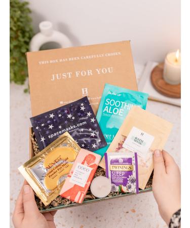 Luxury pamper box Birthday gift for her Self care gift Pamper gift box Relaxation Gifts For Women Self Care Hamper Birthdays Gifts For Her Spa gift set Pamper Spa Set For Women Friend gifts - Buy Online on GoSupps.com