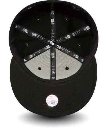 Buy New Era New York Yankees 59Fifty Cap - Black on Black 58 NY Yankees Hat | International Shipping Available - Buy Online on GoSupps.com