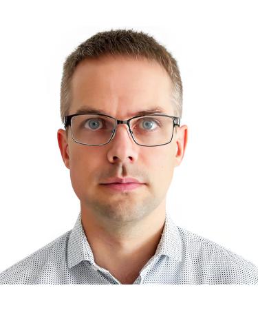 Buy Mini Metal Anti-Blue Light Glasses for Women & Men | Rectangular Reading Glasses with Free Case | Stainless Steel Frame - Graphite 1.5 Diopters - Buy Online on GoSupps.com