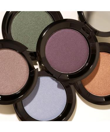  T. LeClerc T.LeClerc Intense Long-Lasting Matte Eye Shadow Sublime Pink - Buy Online on GoSupps.com