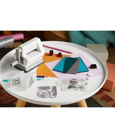 Sizzix Sidekick Starter Kit 661770: Portable Manual Die Cutting & Embossing Machine for Arts, Crafts, Scrapbooking & Cardmaking | 6.35 cm Opening - Buy Online on GoSupps.com