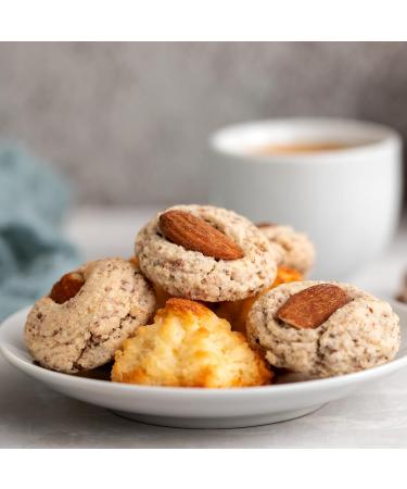 Yupik Roasted Salted Almonds 227 g Gluten-Free Kosher Crunchy Savory Snacks Roasted Almonds with Sea Salt Protein Nuts - Buy Online on GoSupps.com