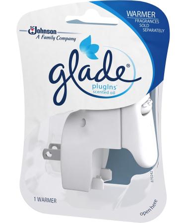 Buy Glade PlugIns Refills Air Freshener Starter Kit - Apple Cinnamon 2 Warmers + 6 Refills for Home & Bathroom | International Shipping Available - Buy Online on GoSupps.com