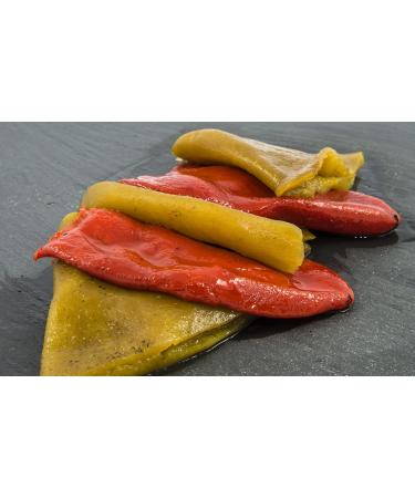 Green Piquillo Peppers in can 18/22 Units (Navarra) - Buy Online on GoSupps.com