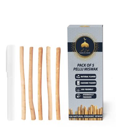 Sewak Al Noor Pack of 5 Miswak Sticks for Teeth with 1 Holder - Vacuum Sealed Natural Flavored Chew Sticks for Humans - Natural Toothbrush for Teeth Whitening Oral Health & Fresh Breath || Pack of 5