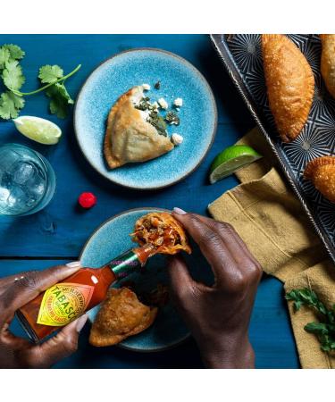 Italian Gourmet E.R. Tabasco Habanero sauce for the sharpest tabasco sauces Habanero chillies are processed 60 ml + Italian gourmet Polpa di Pomodoro 400 g tin - Buy Online on GoSupps.com