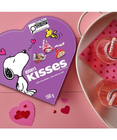 HERSHEY'S KISSES SNOOPY & Friends Heart Box 160g - Buy Online on GoSupps.com