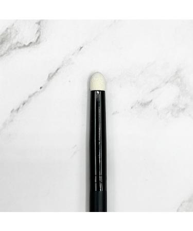 Impala Eyeshadow Rubber Applicator Brush N15 | Perfect Smudger for Smoky Eyes & Glitter Makeup - International Shipping Available - Buy Online on GoSupps.com