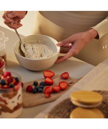 Myprotein Essentielles Prot ines de lactos rum| Chocolat Smooth 1 kg | 16 g prot ines par portion | Faible teneur en sucre moins de 106 calories | Favorise la croissance et la r cup ration musculaire Chocolat 1.3kg - Buy Online on GoSupps.com