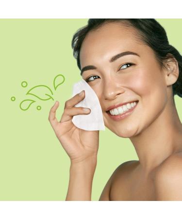 Simple Kind to Skin Facial Wipes | Gentle Makeup Remover | 25 Cleansing Wipes - Dye & Chemical Free for Sensitive Skin - Buy Online on GoSupps.com