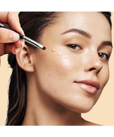 EIGSHOW Small Concealer Brush for Blemishes & Imperfections - Precision Blending Brush for Eyeshadow - E867 - Buy Online on GoSupps.com