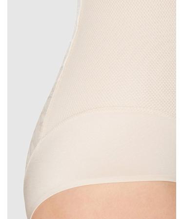 Shop Triumph Women's Airy Sensation 80C Body in Nude Beige - International Shipping Available - Buy Online on GoSupps.com