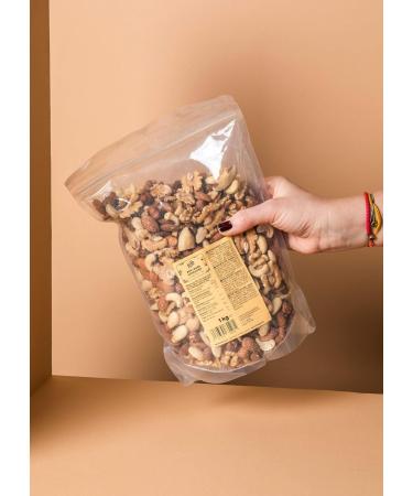 KoRo - Nut and Peanut Mix 1 kg - Almonds Brazil nuts walnuts cashews and hazelnuts - Buy Online on GoSupps.com