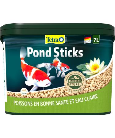 Tetra Pond Sticks – Ideal Daily Food for all Pond Fish – Enriched with Trace Elements, Essential Vitamins, Carotenoids – Does not pollute the water – 7 L