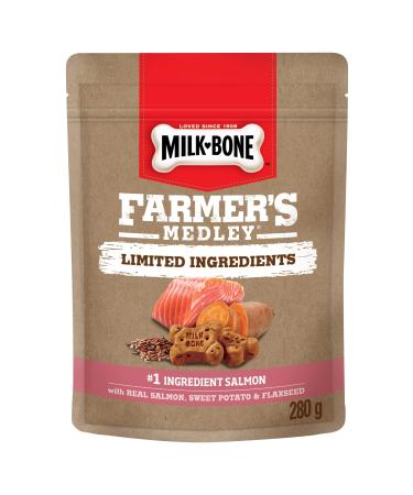 Milk-Bone Farmer's Medley Limited Ingredient Natural Dog Treats with Real Salmon Potato & Flax Seed 280g Bags (Pack of 4) Salmon 70 g (Pack of 4)